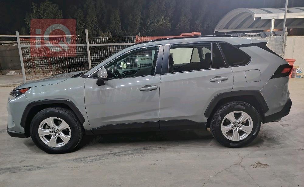 تويوتا راف 4